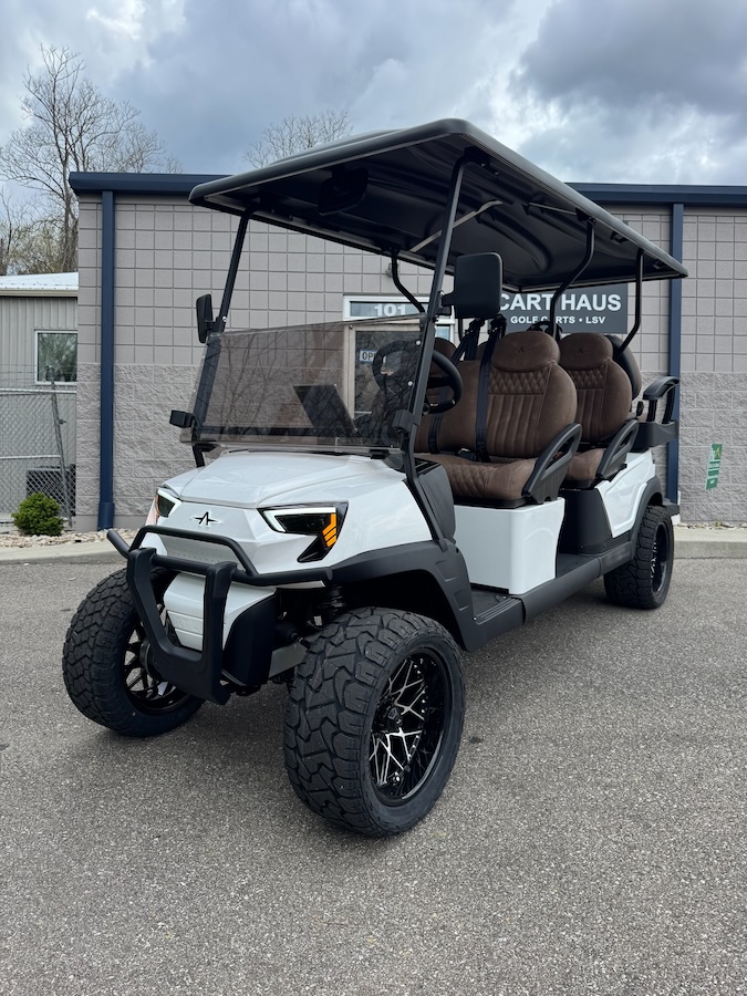 2026 Atlas 6 Passenger - White