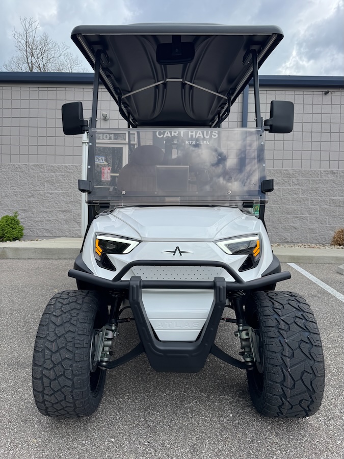 2026 Atlas 6 Passenger - White - Image 13