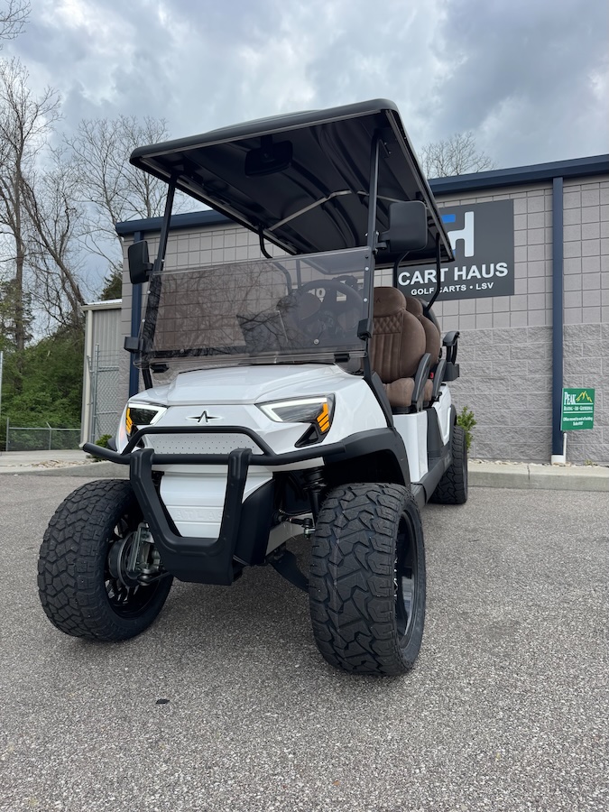 2026 Atlas 6 Passenger - White - Image 2