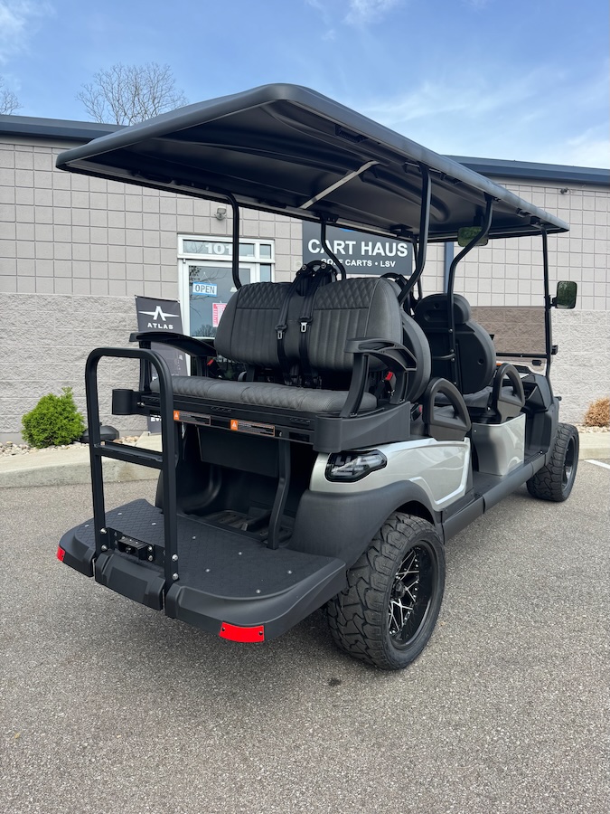 2026 Atlas 6 Passenger - Silver - Image 4