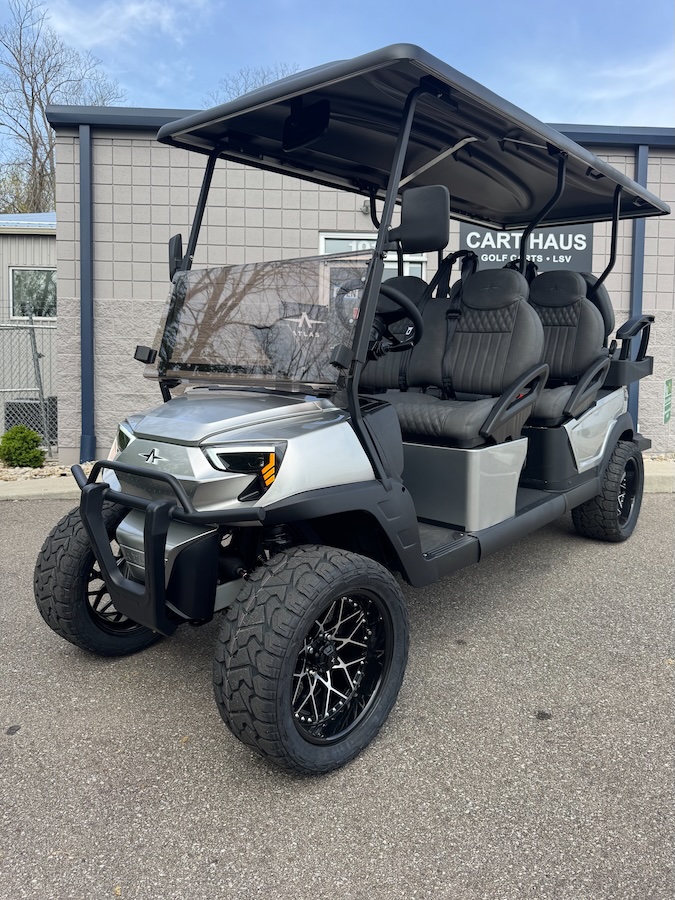 2026 Atlas 6 Passenger - Silver